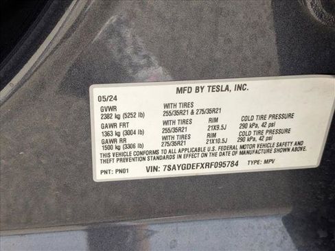 Used 2024 Tesla Model Y Performance AWD/4WD image 22