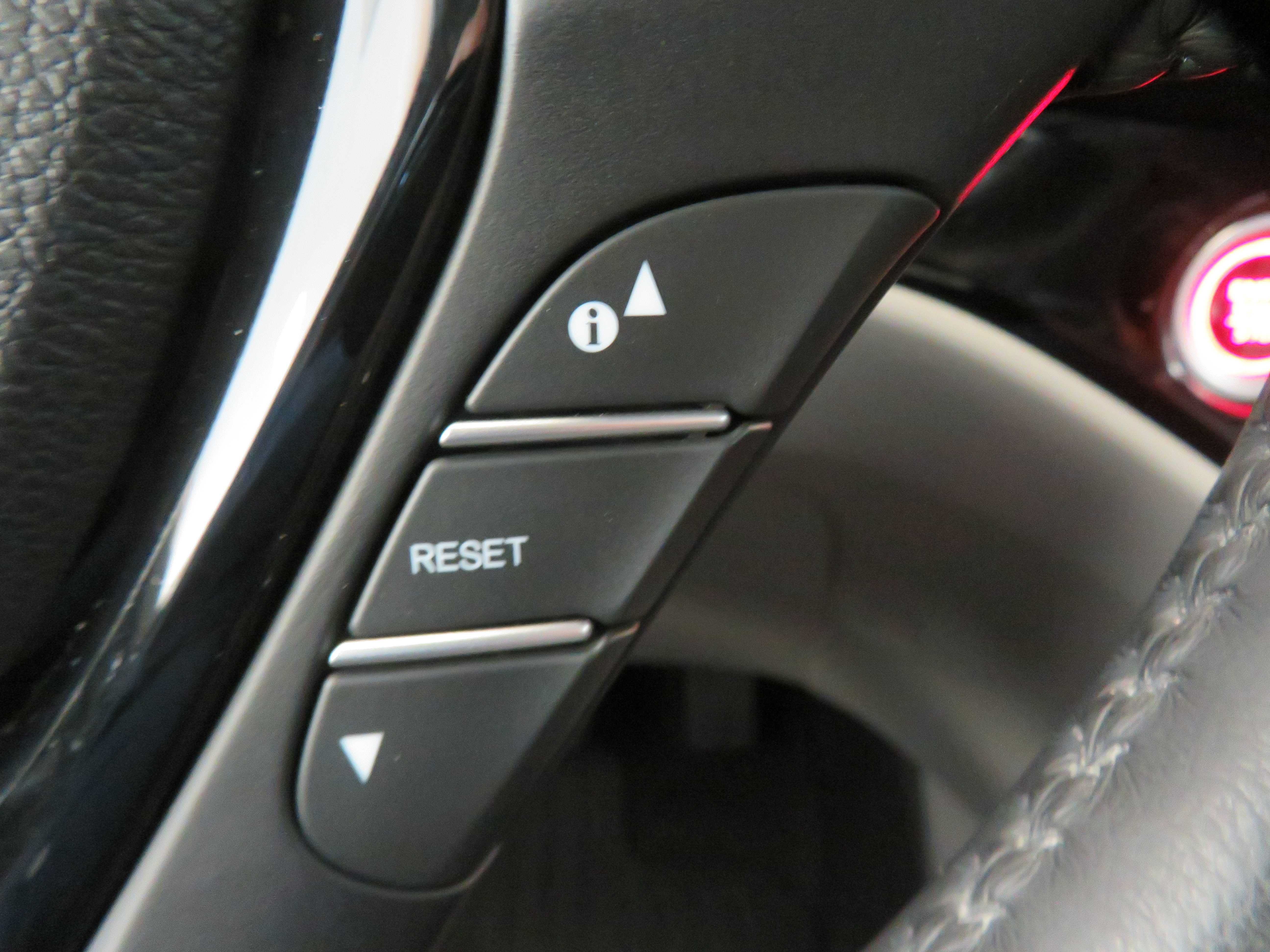 Used 2017 Honda Pilot Elite image 41