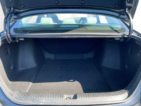 Used 2025 Honda Accord SE image 9