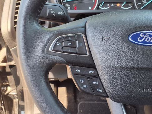 Used 2021 Ford EcoSport Titanium image 18