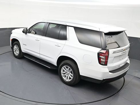 Used 2024 Chevrolet Tahoe LS RWD image 15