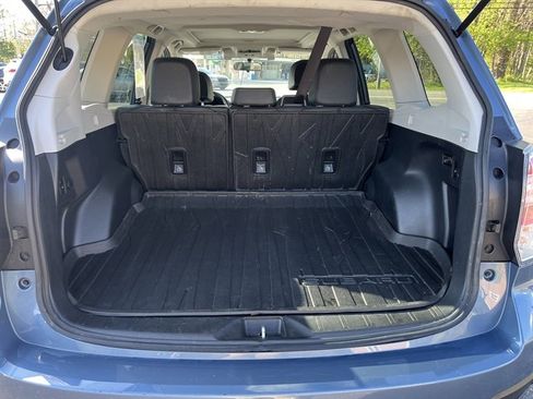 Used 2018 Subaru Forester 2.5i Touring w/ 50th Anniversary Edition AWD/4WD image 15
