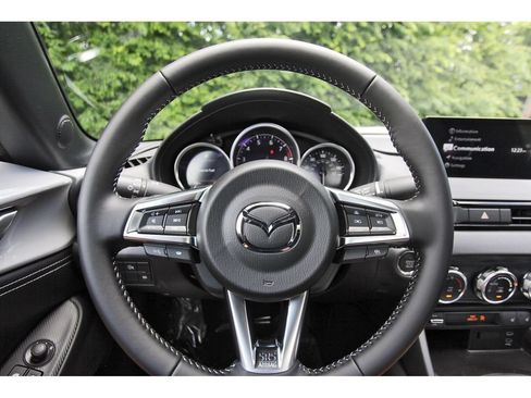 New 2026 MAZDA MX-5 Miata RF Grand Touring RWD image 12