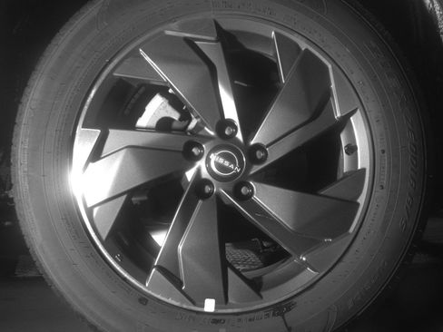 Used 2025 Nissan Rogue SV FWD image 15