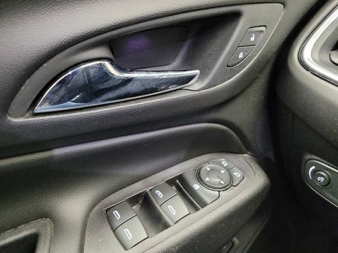 Used 2018 Chevrolet Equinox Premier AWD/4WD image 27