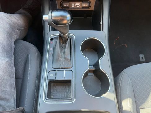 Used 2018 Kia Sorento FWD image 21