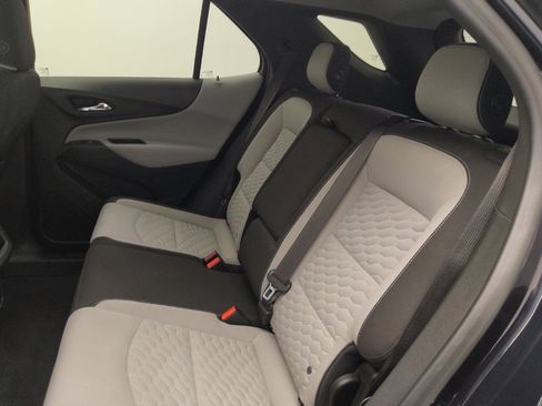 Used 2020 Chevrolet Equinox LS w/ LS Convenience Package FWD image 18