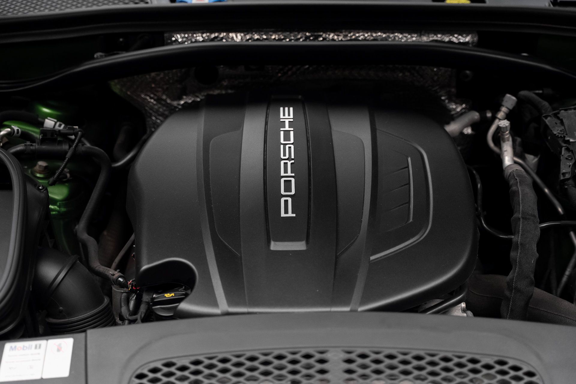 Used 2019 Porsche Macan AWD/4WD image 74