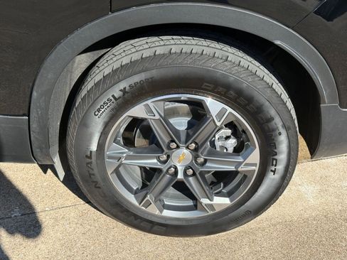 Used 2025 Chevrolet Blazer LT image 30