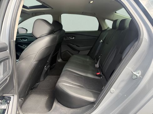 Used 2024 Honda Accord Touring image 11