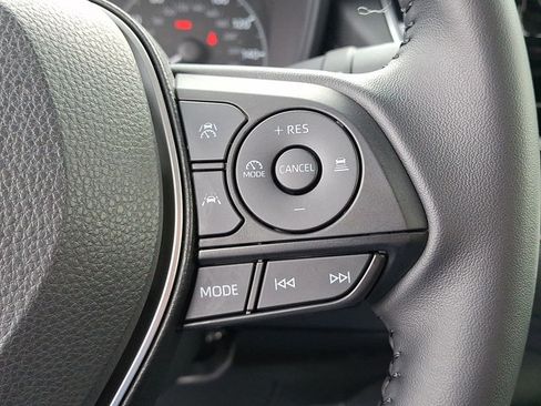 Certified 2025 Toyota Corolla SE AWD/4WD image 19