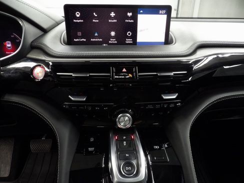 Used 2023 Acura MDX SH-AWD w/ Advance Package image 13