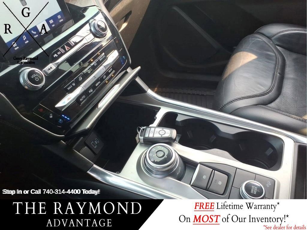 Used 2023 Ford Explorer Platinum w/ Technology Package AWD/4WD image 25