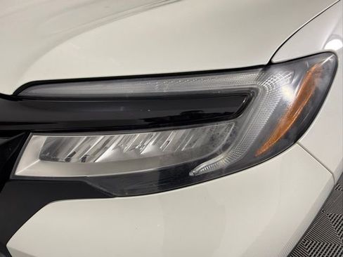 Used 2019 Honda Passport Elite image 11