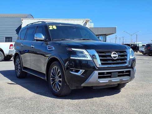Used 2024 Nissan Armada Platinum w/ Captain's Chairs Package image 25