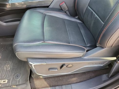 Used 2022 Ford F150 Lariat AWD/4WD image 10