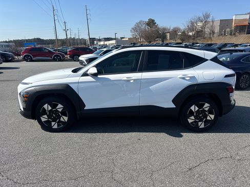 Certified 2025 Hyundai Kona SEL image 8