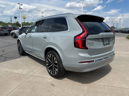 Certified 2025 Volvo XC90 B6 Plus AWD/4WD image 7