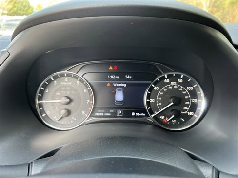 Used 2024 INFINITI QX80 Luxe image 5