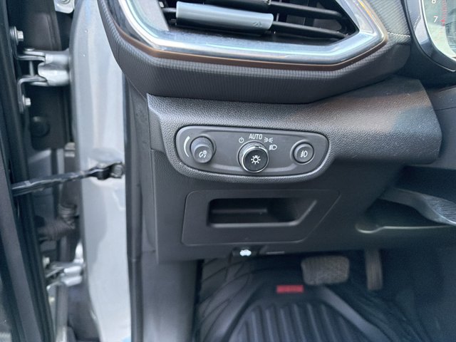 Used 2023 Chevrolet TrailBlazer ACTIV w/ Convenience Package FWD image 17