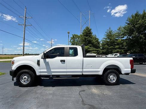 Used 2021 Ford F250 XL w/ Power Equipment Group AWD/4WD image 3