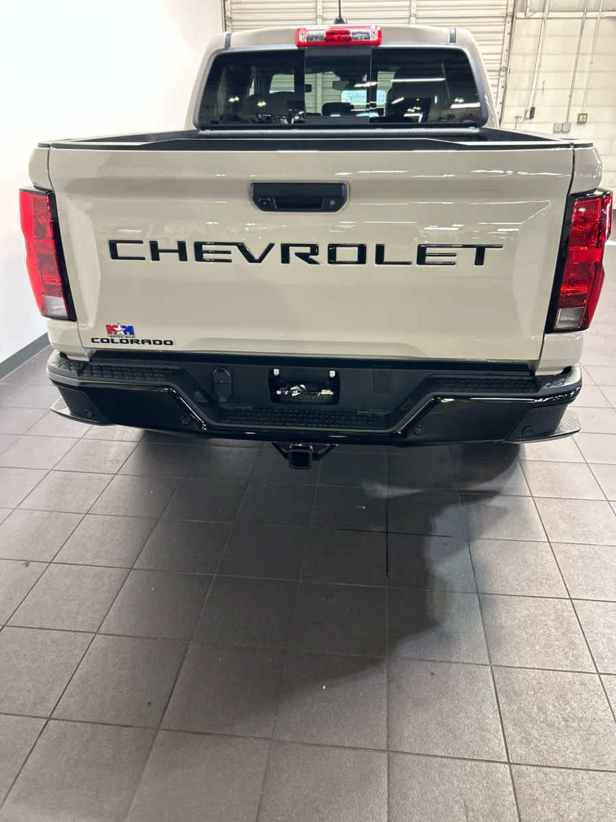 New 2026 Chevrolet Colorado Trail Boss AWD/4WD image 7
