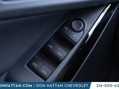 New 2026 Chevrolet Equinox LT w/ Convenience Package II FWD image 11