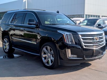 Used 2019 Cadillac Escalade Luxury