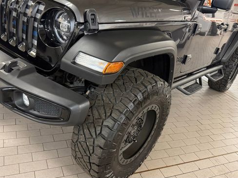 Used 2021 Jeep Wrangler Unlimited Sport image 19