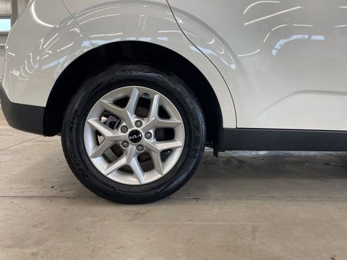 Used 2023 Kia Soul S image 31