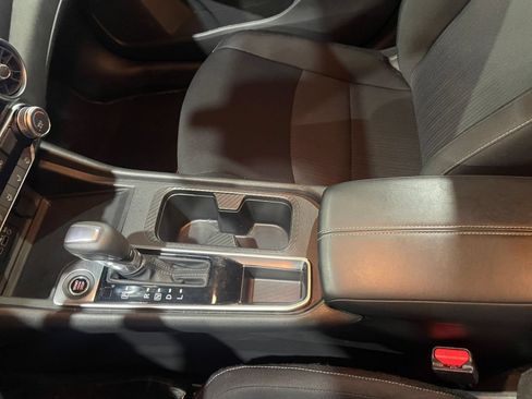 Used 2025 Nissan Sentra SV FWD image 36