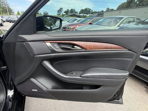 Used 2019 Cadillac CTS Luxury RWD image 16