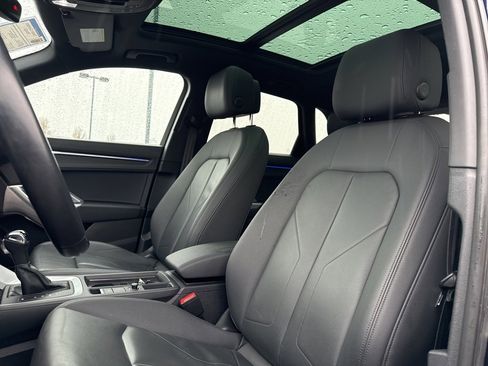 Used 2021 Audi Q3 2.0T Premium Plus w/ Premium Plus Package image 39