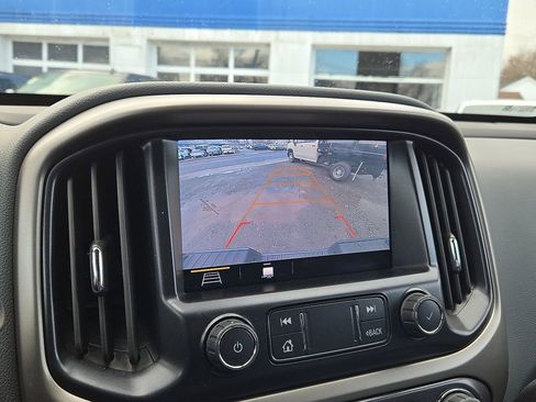 Used 2022 Chevrolet Colorado Z71 image 24