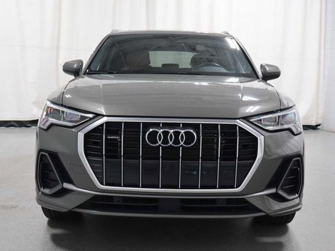 Used 2023 Audi Q3 2.0T Premium w/ Convenience Package AWD/4WD image 14