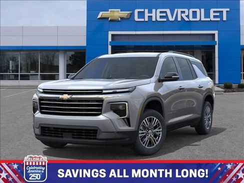 New 2026 Chevrolet Traverse LT w/ Driver Confidence Package AWD/4WD image 6