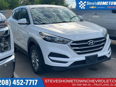 Used 2018 Hyundai Tucson SE w/ Cargo Package