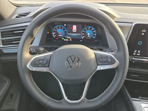 New 2026 Volkswagen Atlas Cross Sport SE FWD image 11