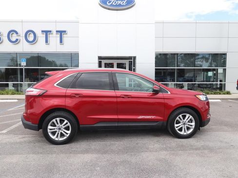 Used 2020 Ford Edge SEL w/ Convenience Package FWD image 16