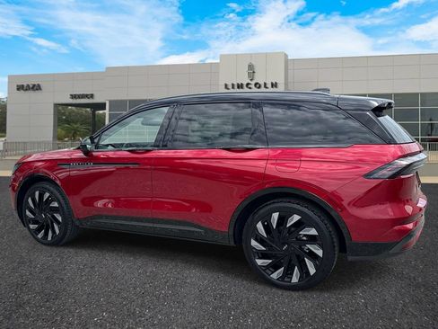 New 2026 Lincoln Nautilus Reserve w/ Jet Appearance Package AWD/4WD image 9