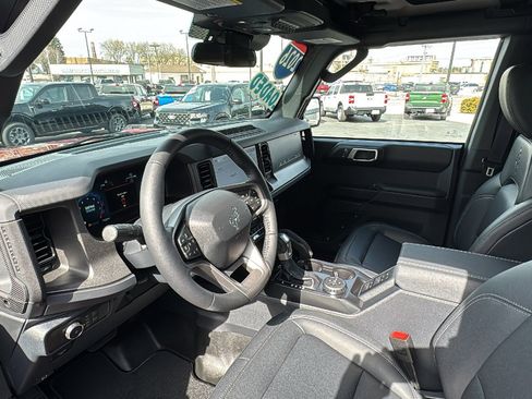 New 2026 Ford Bronco Badlands image 14
