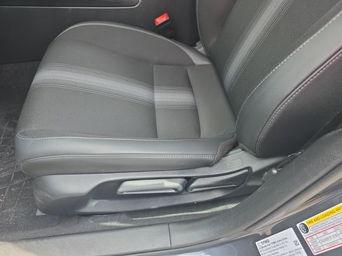 Used 2023 Honda Civic Sport image 27