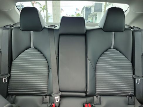Used 2024 Toyota Camry SE w/ Cold Weather Package FWD image 16