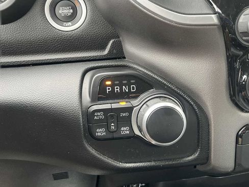 Used 2020 RAM 1500 Big Horn AWD/4WD image 42