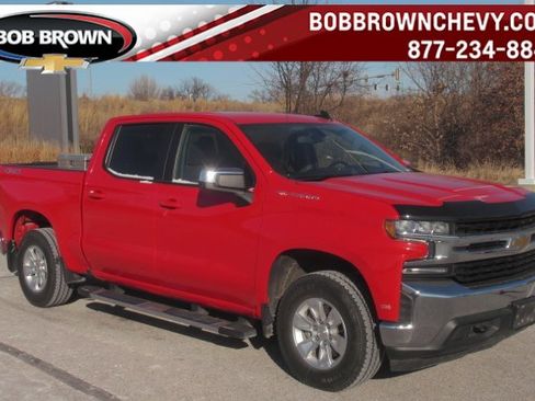 Used 2021 Chevrolet Silverado 1500 LT image 1