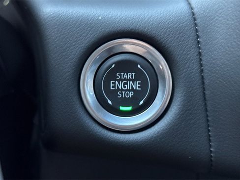 Certified 2024 GMC Yukon XL AT4 image 28