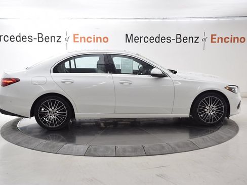 Used 2023 Mercedes-Benz C 300 Sedan image 7