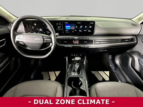 Used 2025 Kia K4 EX FWD image 7