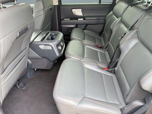 Used 2025 Ford Expedition Active AWD/4WD image 14
