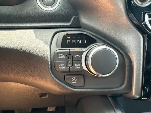 New 2026 RAM 1500 Big Horn AWD/4WD image 44